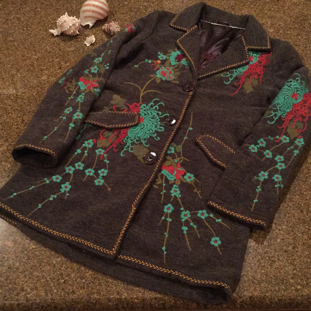 Billabong embroidered coat